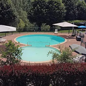 https://clos-moulin.hotels-rhonealpes.com